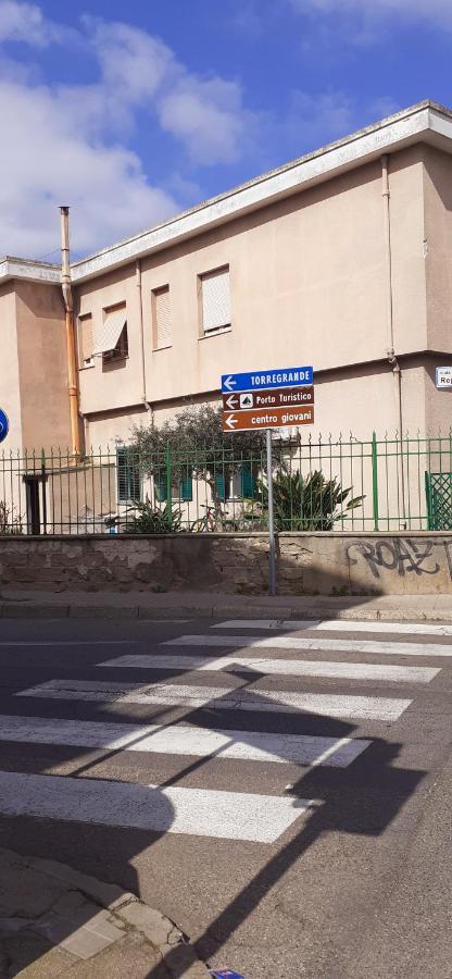La Via Del Mare Hotel Oristano Buitenkant foto